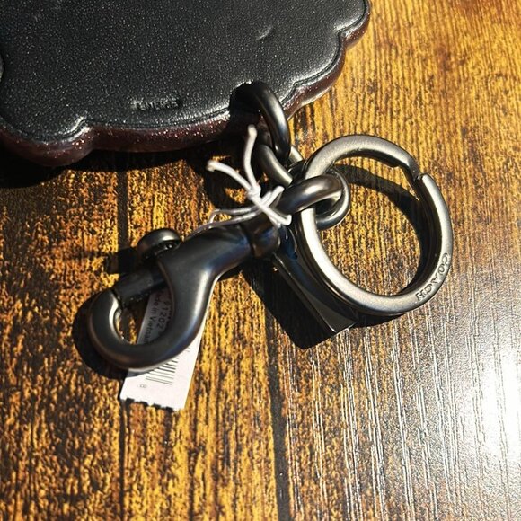 Disney X Coach Snow White Bag Charm - Poison Apple - NEW W/tag - Picture 4 of 4